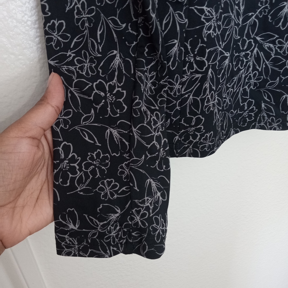 Hang Ten Rash Guard Long Sleeve Black Floral Top UV Protection UPF 50+ - Picture 4 of 9
